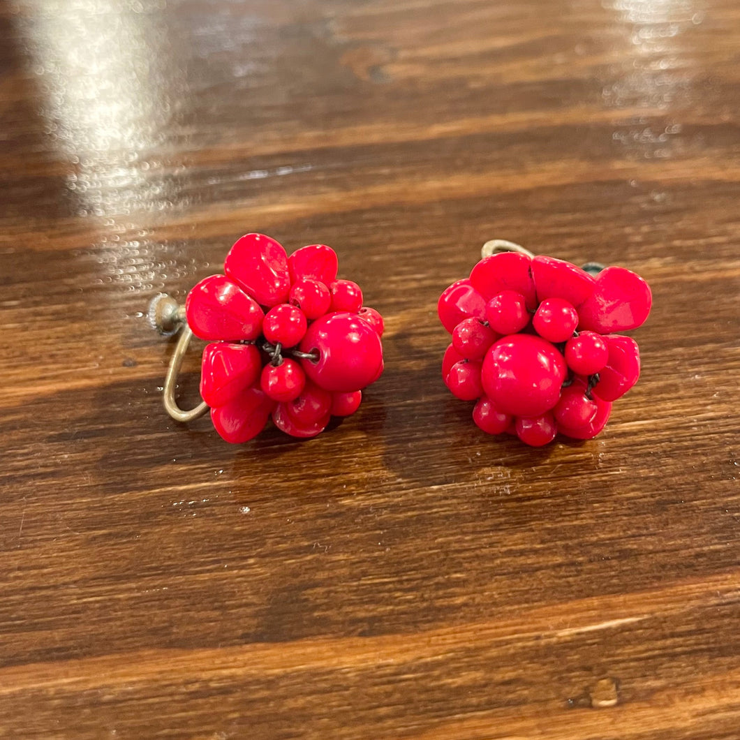 Red Glass Cluster Clip On Earrings