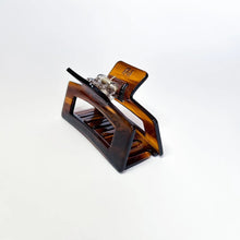 Load image into Gallery viewer, Antler & Acre Midi Claw Clip