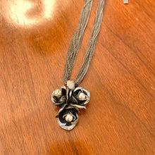 Load image into Gallery viewer, Floral Muti Chain Necklace
