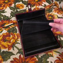 Load image into Gallery viewer, Vintage Leather Wallet
