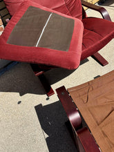 Load image into Gallery viewer, 60&#39;s Siesta Chair and Ottoman
