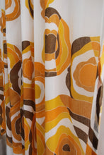 Load image into Gallery viewer, Golden Roses Retro Curtains (Pair)
